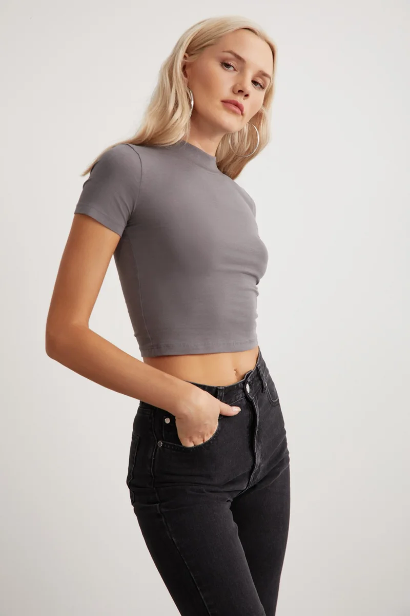 جريميلانج Niara Women's Cotton Elastane Crew Neck Short Sleeve Slim Fit Crop Gray T-Shirt