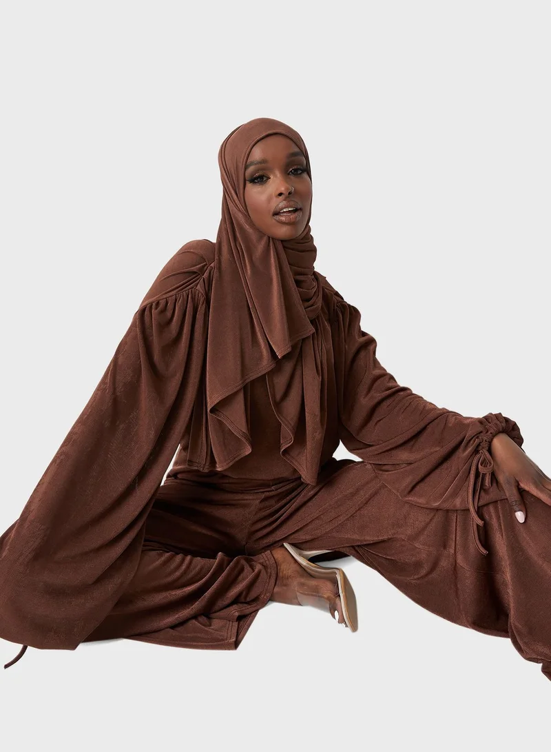 ميس جايديد بدي بأكمام منفوشة