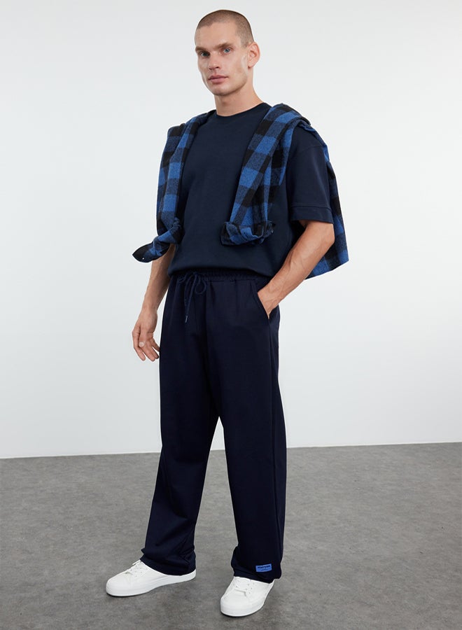 trendyol Oversize/Relaxed Fit Elastic Waist Sweatpants with Label TMNSS24EA00006 - Image 3