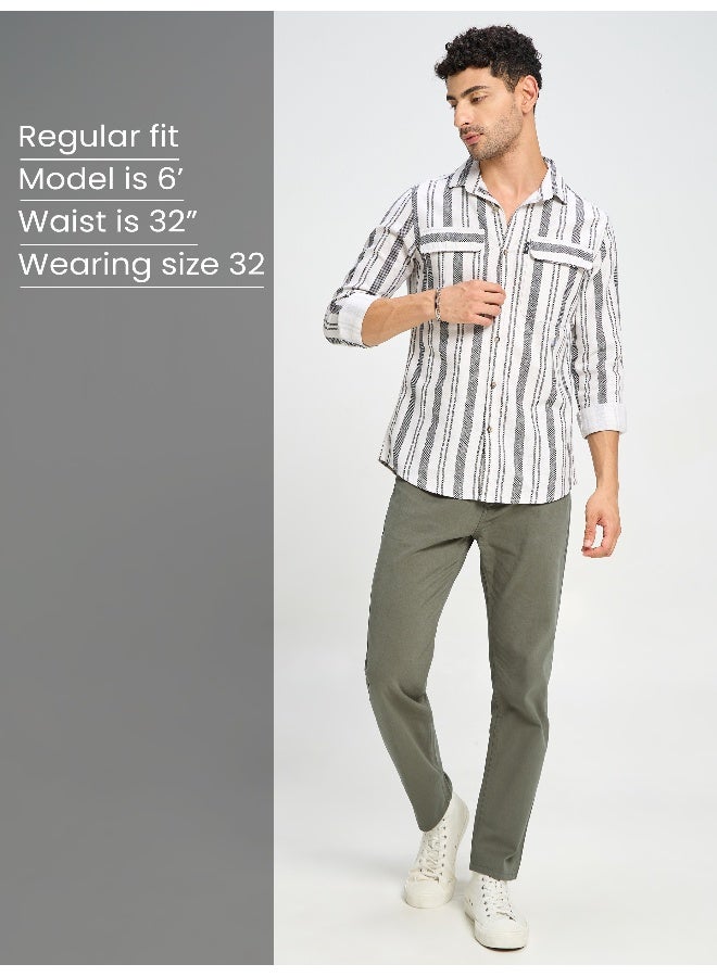 Beyoung BEYOUNG Casual Regular-fit Light Olive Green Chino Pants for Men  - Image 4