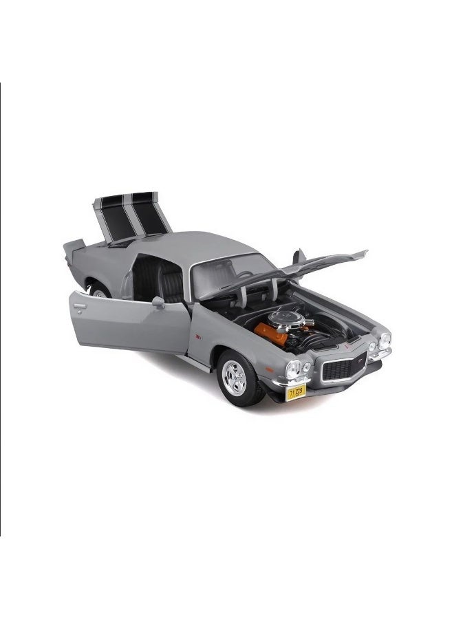Maisto Maisto Special Edition 1971 Chevrolet Camaro Die-cast Car (1:18, Gray)  - Image 2