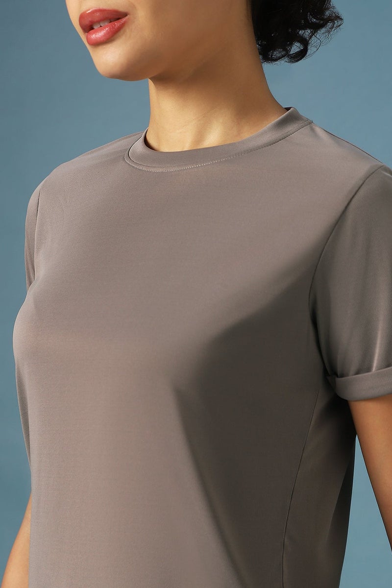 pump'd قميص نسائي برقبة دائرية بأكمام ملفوفة - Image 5