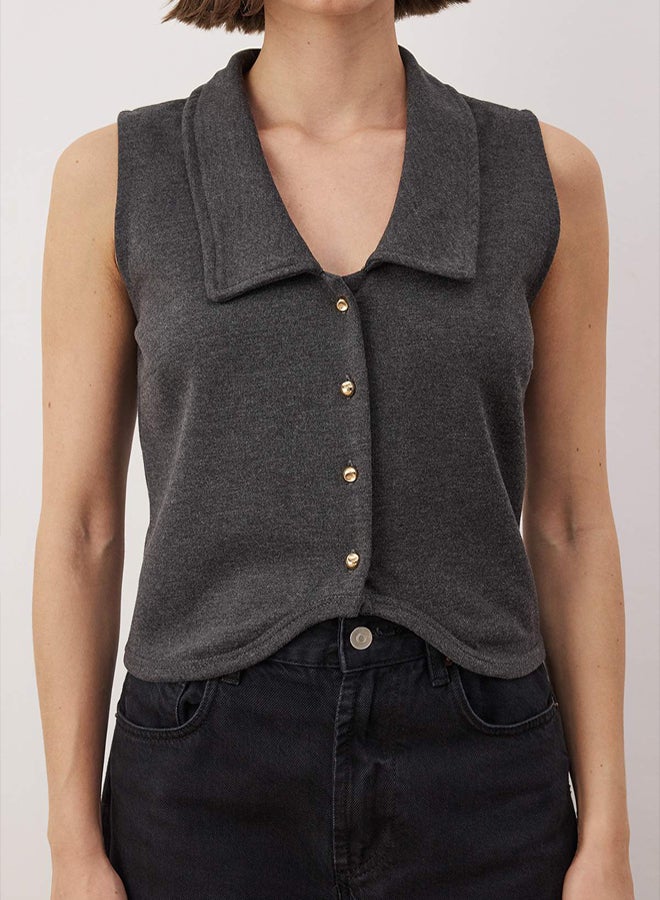trendyol Light Anthracite Fitted / BodyHugging Buttoned Stretch Knitted Vest - Image 3