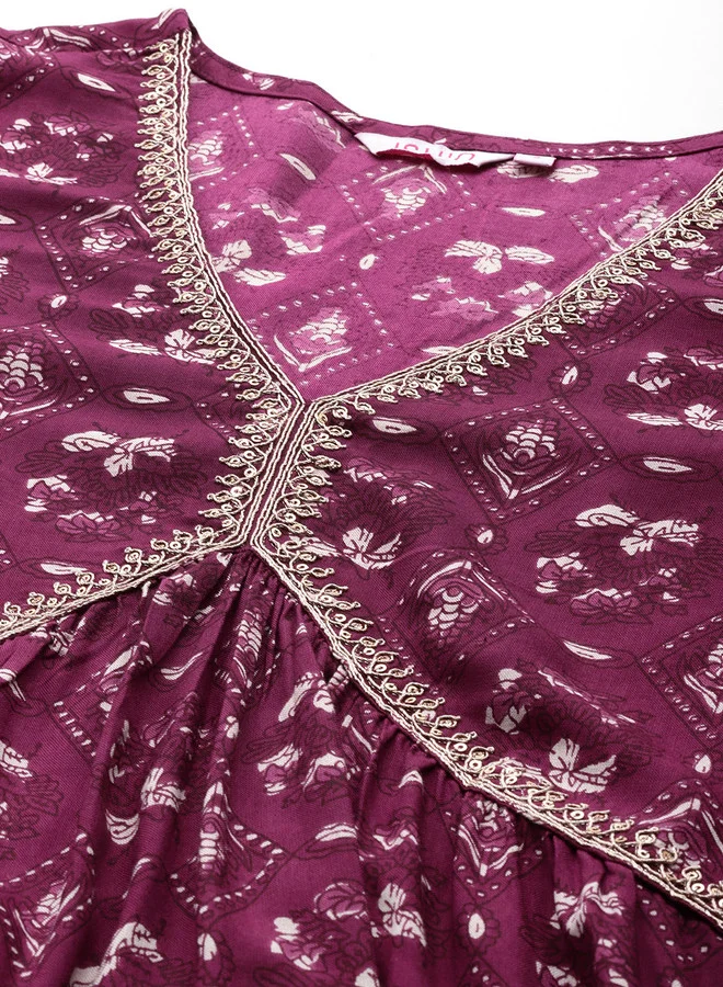آي شين Women Ethnic Motifs Printed Regular Thread Work Kurta With Trousers & With Dupatta