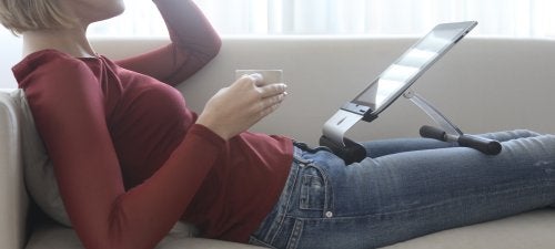 Rain Design iRest Lap Stand for iPad - Image 3