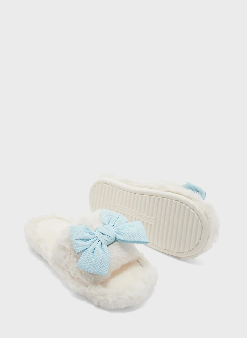 جينجر Fluffy Bedroom Slipper With Bow
