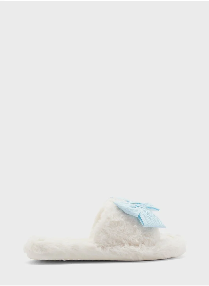 جينجر Fluffy Bedroom Slipper With Bow