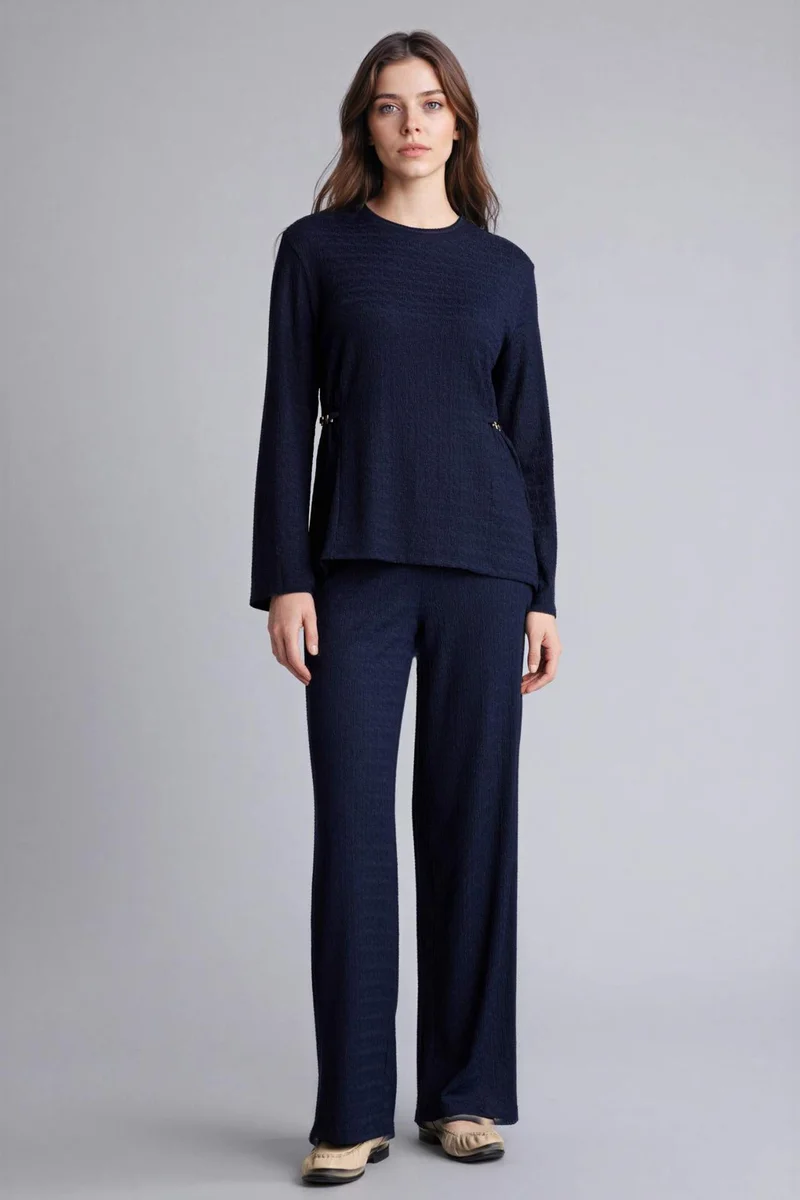 ديفاكتو Straight Fit Regular Hem Trousers