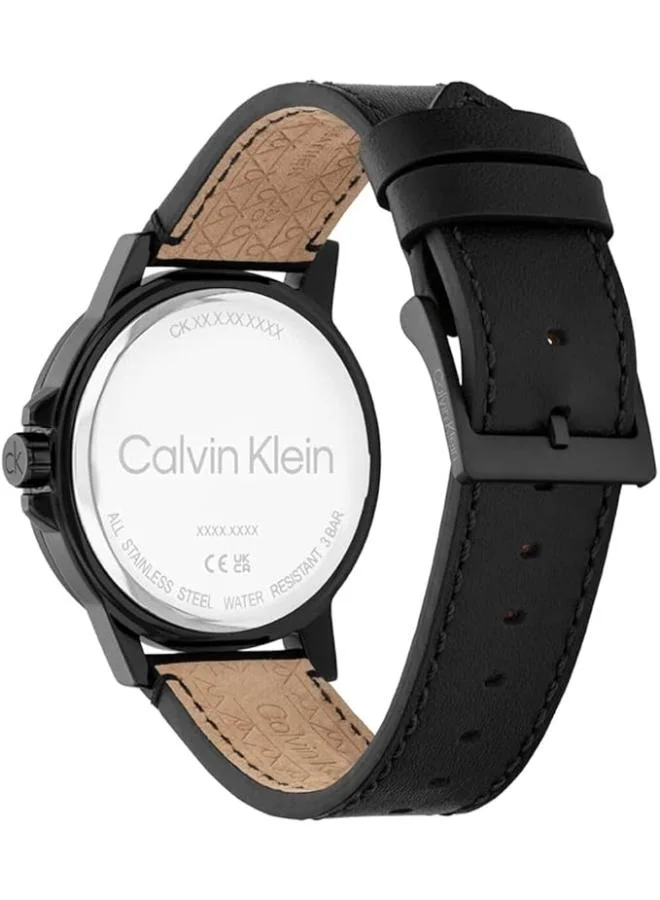 كالفن كلاين ساعة كوارتز تناظرية متعددة الوظائف بسوار جلدي