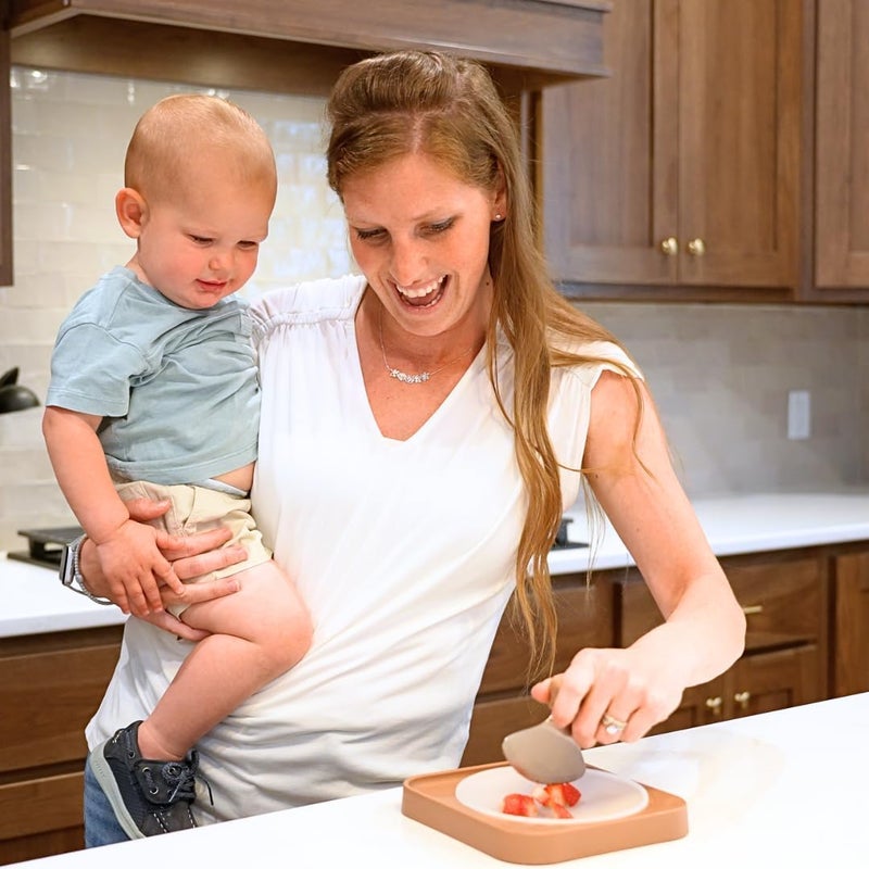 totchop Sharp Rocker Knife for Adults – Chef-Grade Kitchen Knife for Parents and Kids 12+ with Non-Slip Cutting Board, Dishwasher Safe, One-Handed Meal Prep, Microplastic-Free Insert (Coconut Cream) - Image 4