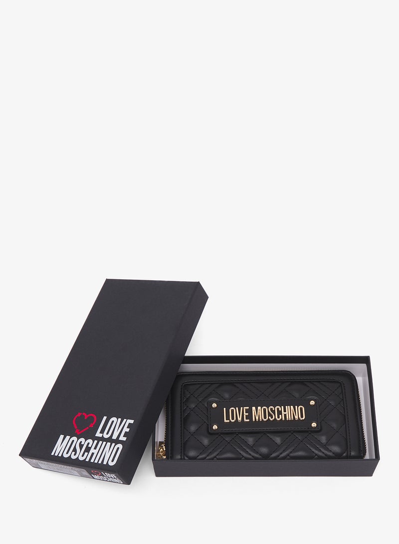 محافظ طويلة بسحاب وشعار