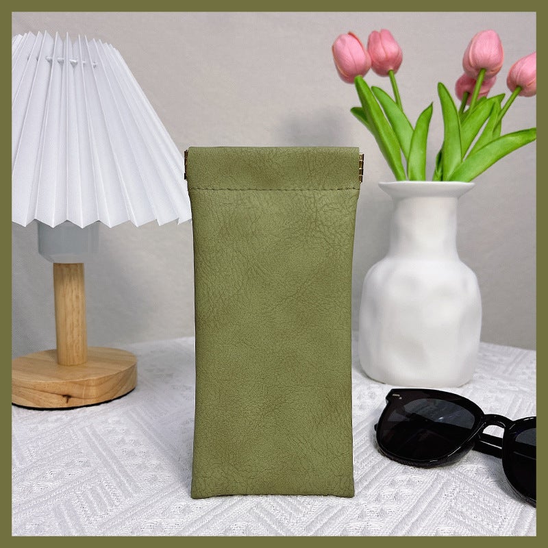 Portable Auto-Close Sunglasses Pouch Olive green [sheepskin pattern]] 