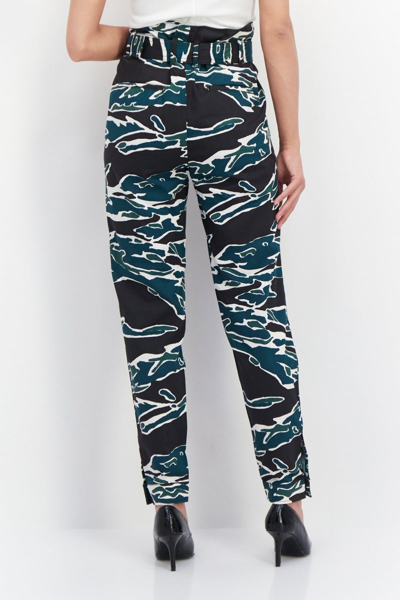 G star Women Regular fit Camouflage Non-stretchable Cargo Pants, Green Combo  - Image 2
