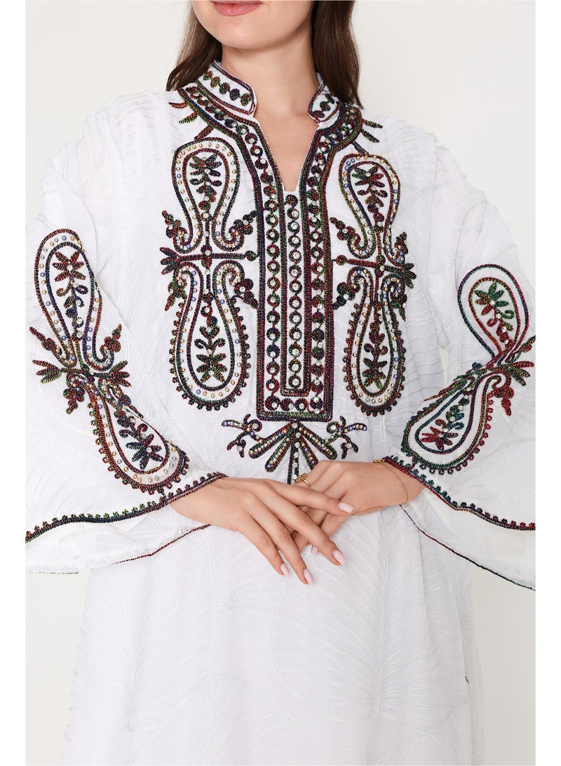 اكسا جلابية انيقة كرستال مطرزة - Image 3