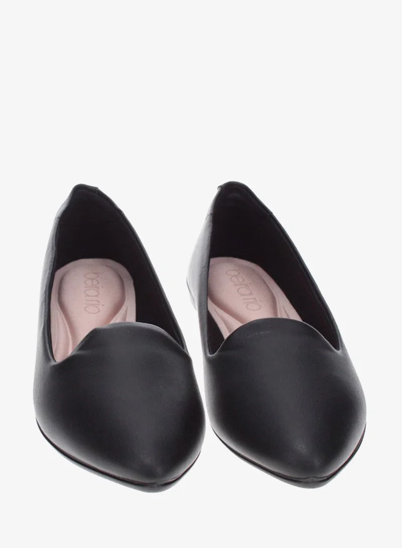 Beira Rio Black Flat Shoes for Women – Comfortable, Stylish & Everyday Essential Footwear for Women | Best Price UAE