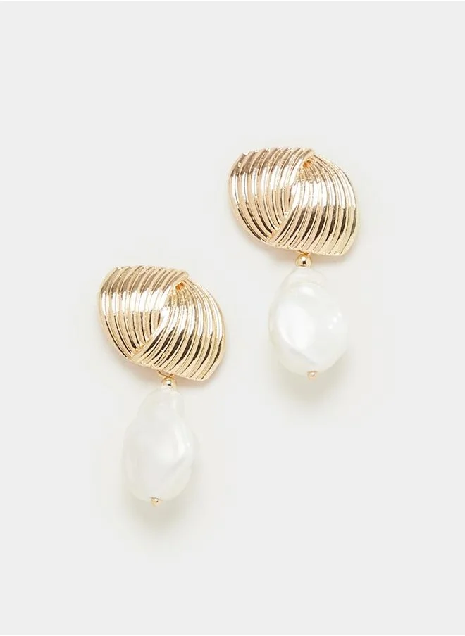 Styli Textured Pearl Drop Earrings