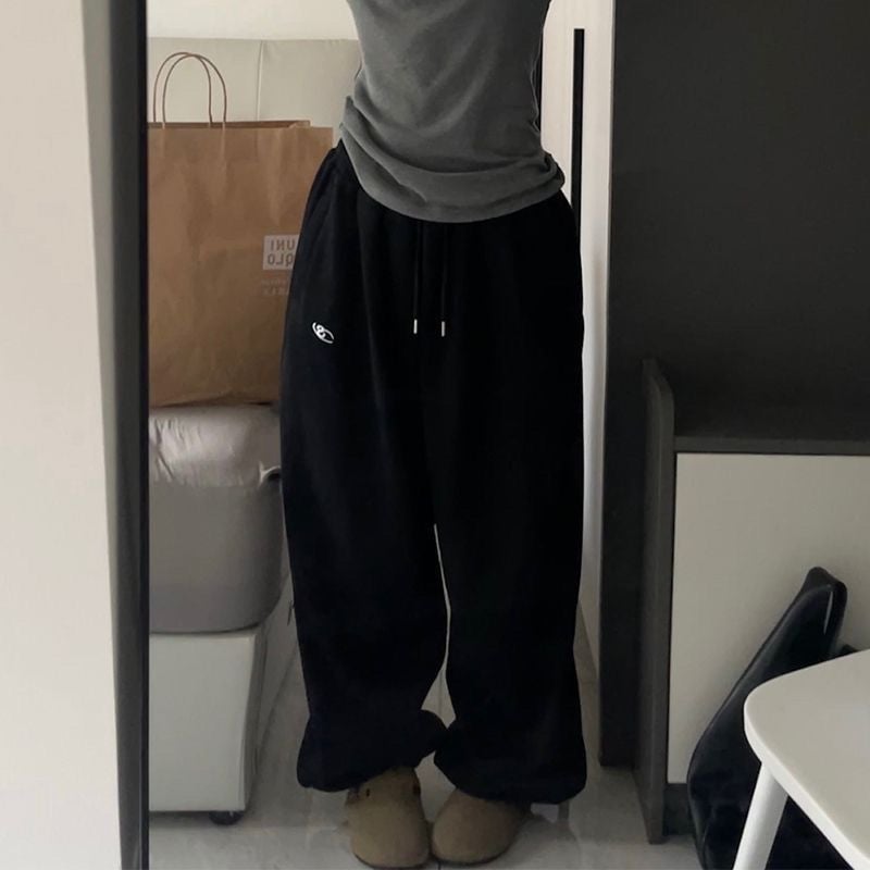 2024 Cotton Sports Pants American Style fleece-lined New Arrival Snowmobile Pants for Winter Loose All-Match Lazy-Shape Pants Black 