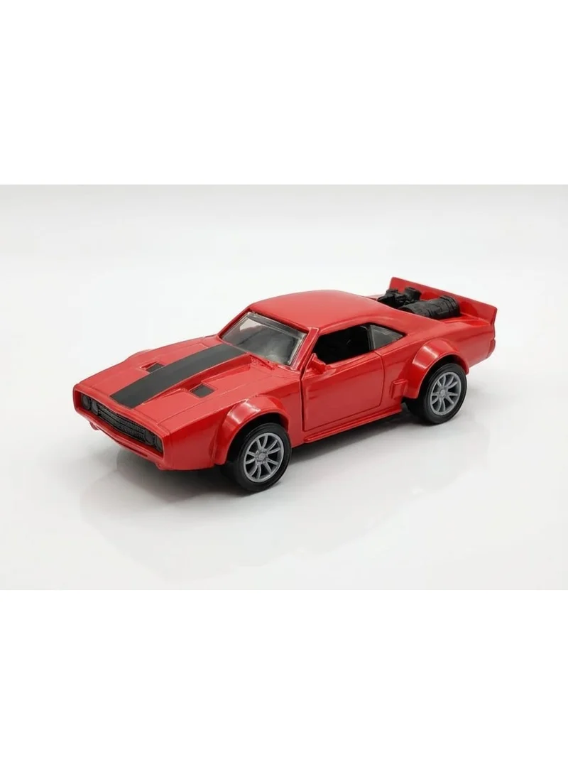 تولي سيارة ماسل كار مخططة معدنية مصبوبة بالقوالب (Die-cast) تعمل بنظام السحب للخلف، مزودة بالموسيقى والأضواء وأبواب يدوية الفتح، باللون الأحمر، بحجم عبوة 15.8 × 6 × 6.8 سم.