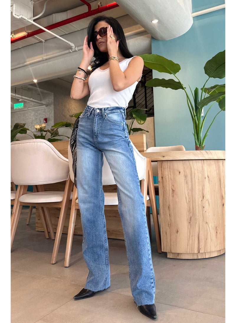 CIZARO Ultra Comfort | Straight-Leg - High-Waist Raw Hem Medium Washed Blue Jeans - Image 1