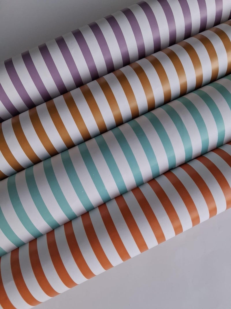 Set of 4 Premium Paper for Gift Wrapping 50x70cm - Image 1