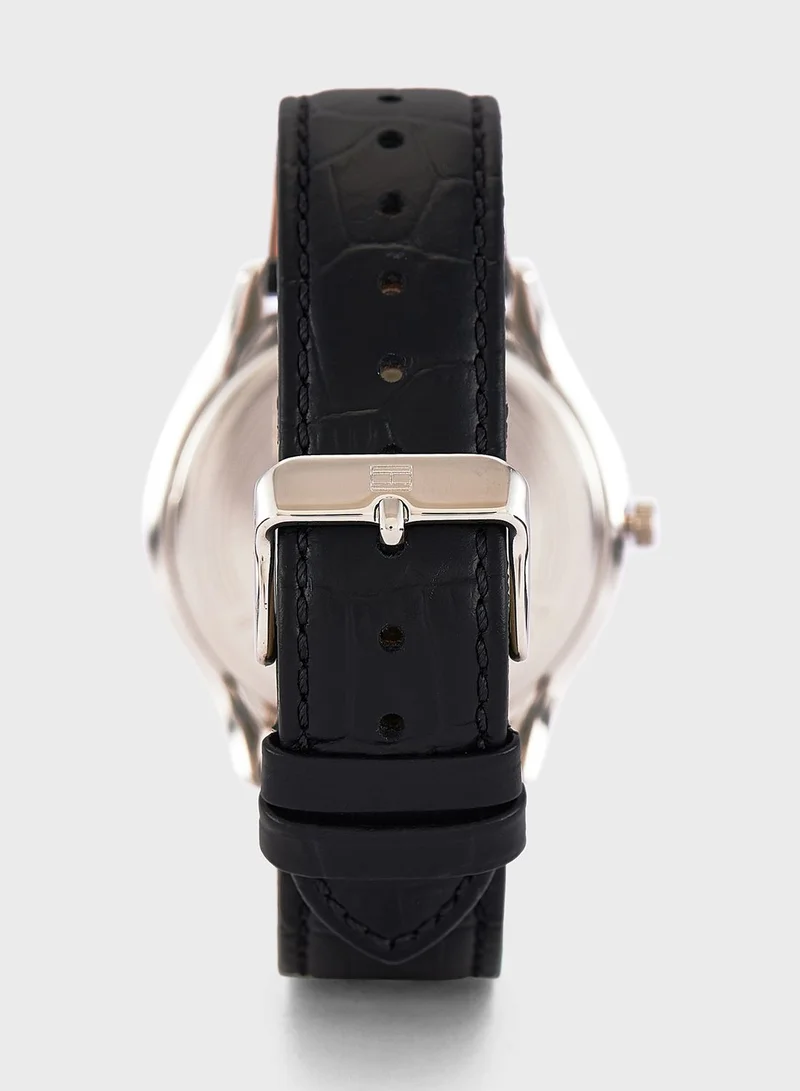 TOMMY HILFIGER Analog Watch