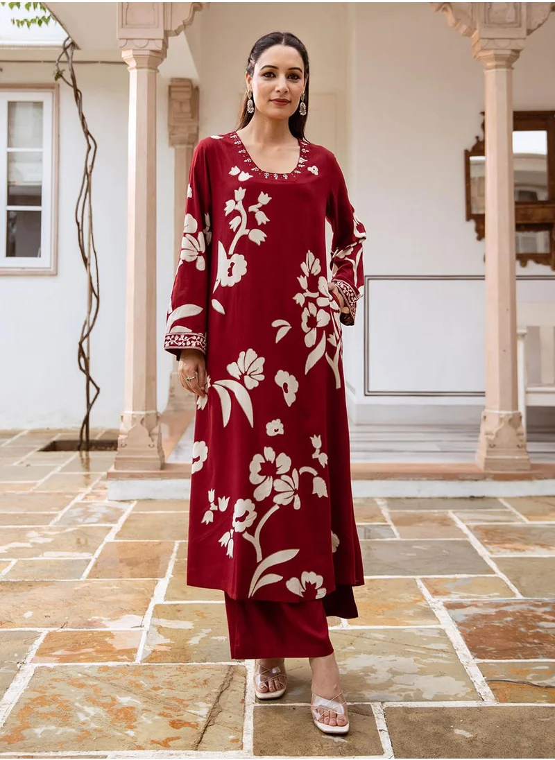 آي شين Women's Maroon Rayon Printed Tunic Full Length Palazzo Straight Fit Kurta Set