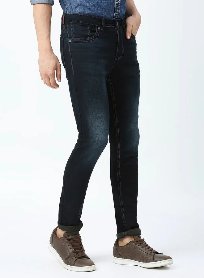 لومان بي جي 3 Mid Rise Low Fade Jeans with Button Closure by Styli