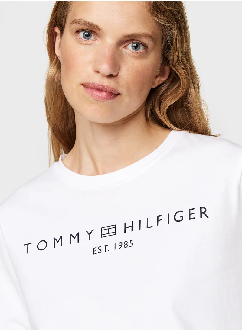 TOMMY HILFIGER Crew Neck Logo T-Shirt