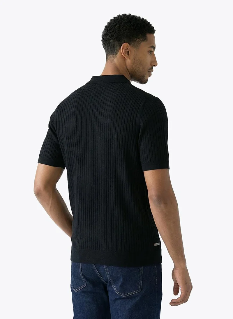 Nautica Men Regular Fit Short Sleeve Shirt for Casual Styling - Black