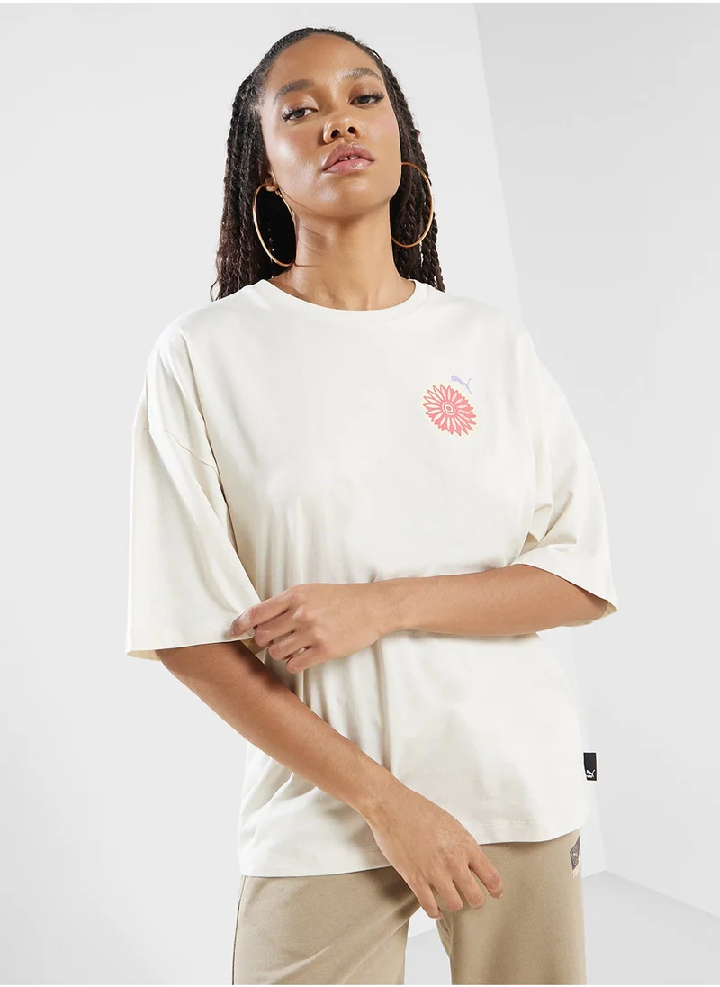 PUMA Graphic Bloom Oversized T-Shirt