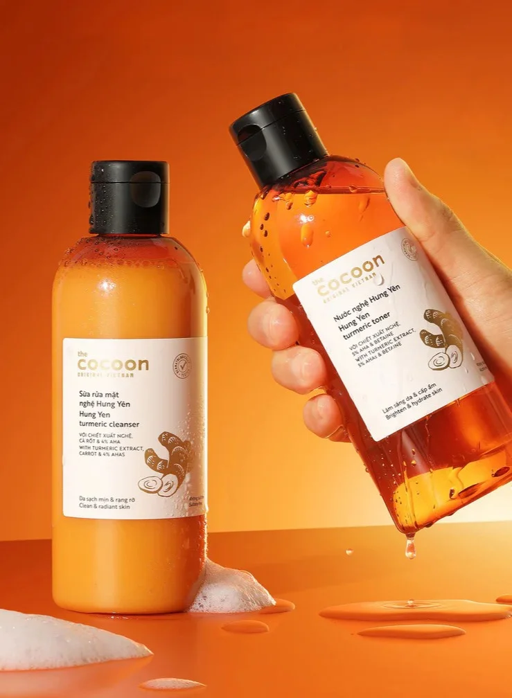 The Cocoon Original Vietnam  Hung Yen Turmeric Cleanser 140ml Brightening Turmeric Face Wash with AHA 4% Gentle Exfoliating Facial Cleanser for Dark Spots Glow Oil Control Hydrating Deep Cleansing Face Wash  | Best Price UAE