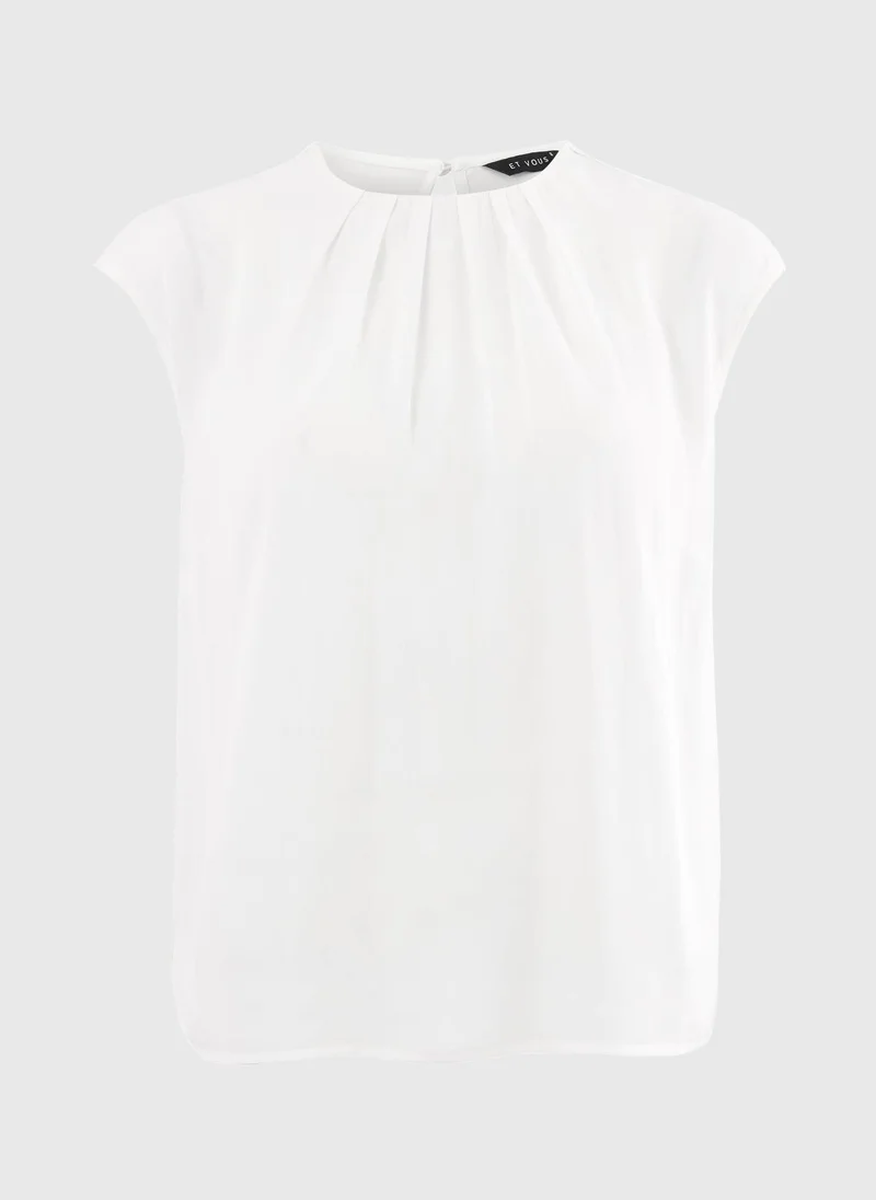ماتلان Et Vous Cream Satin Pleated Front Top