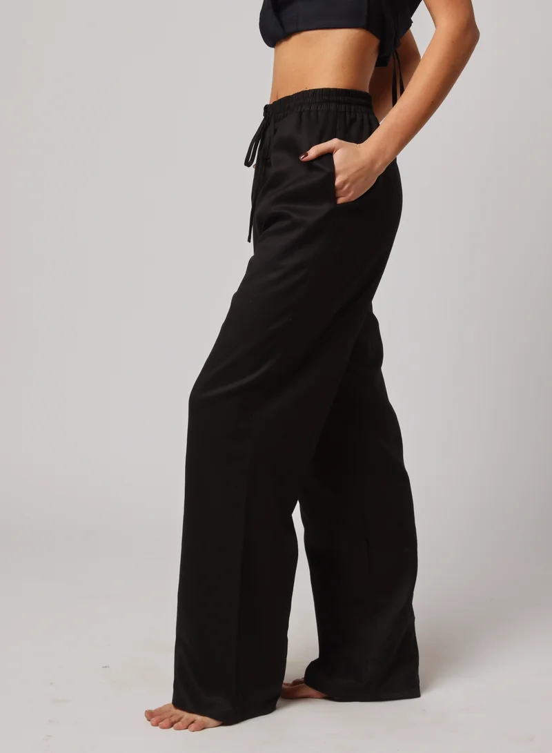 Ashita Fernandes High-Waisted Wide-Leg trousers