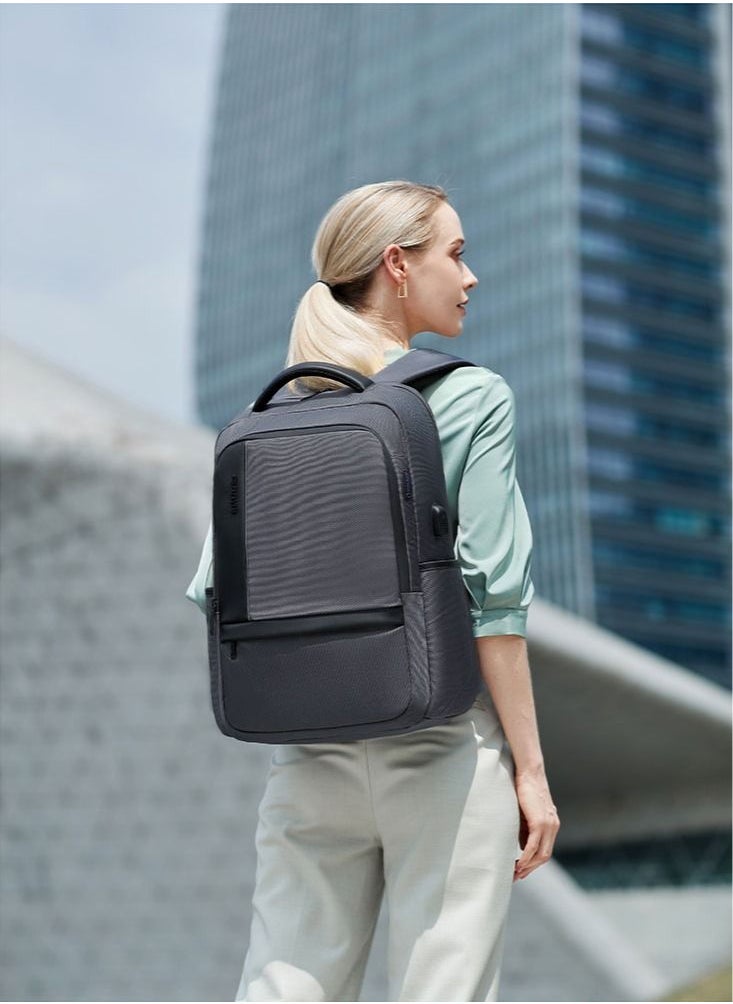 Classic Travel Laptop Backpack, School Bag with USB Charging Port and Laptop Compartment for Men and Women,Grey - pzsku/Z57CF6D6050A3E06572A3Z/45/_/1688420338/e052b870-cd74-45b9-a6cb-e7088a8e2778