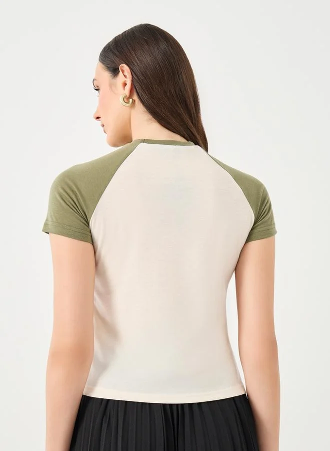 Styli Styli Color Block Raglan Sleeve Slim Fit T-Shirt