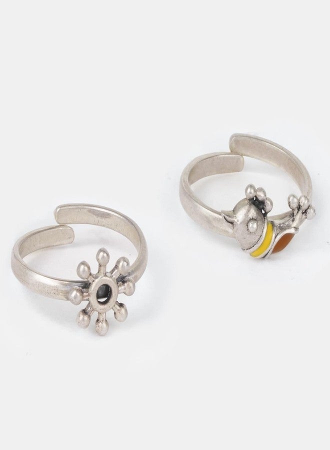 Shaya by CaratLane 925 Silver Paakhi Toe Rings in Oxidised Gifts for Womens & Girls - Image 5