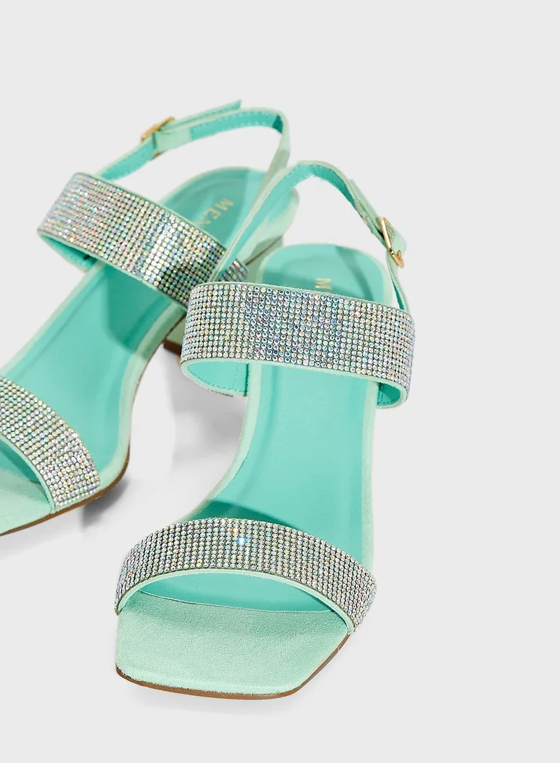منبور Ankle Strap Mid Heel Sandal