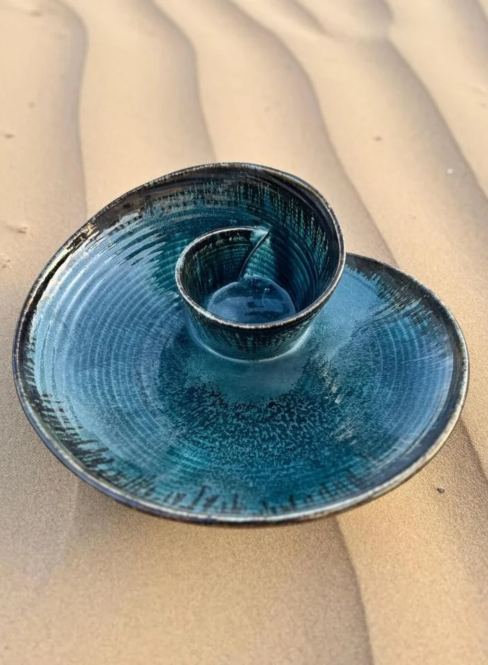 Tohfa Luxe TohfaLuxe Blue Bloom -Handmade Ceramic Chip & Dip Bowl - Large