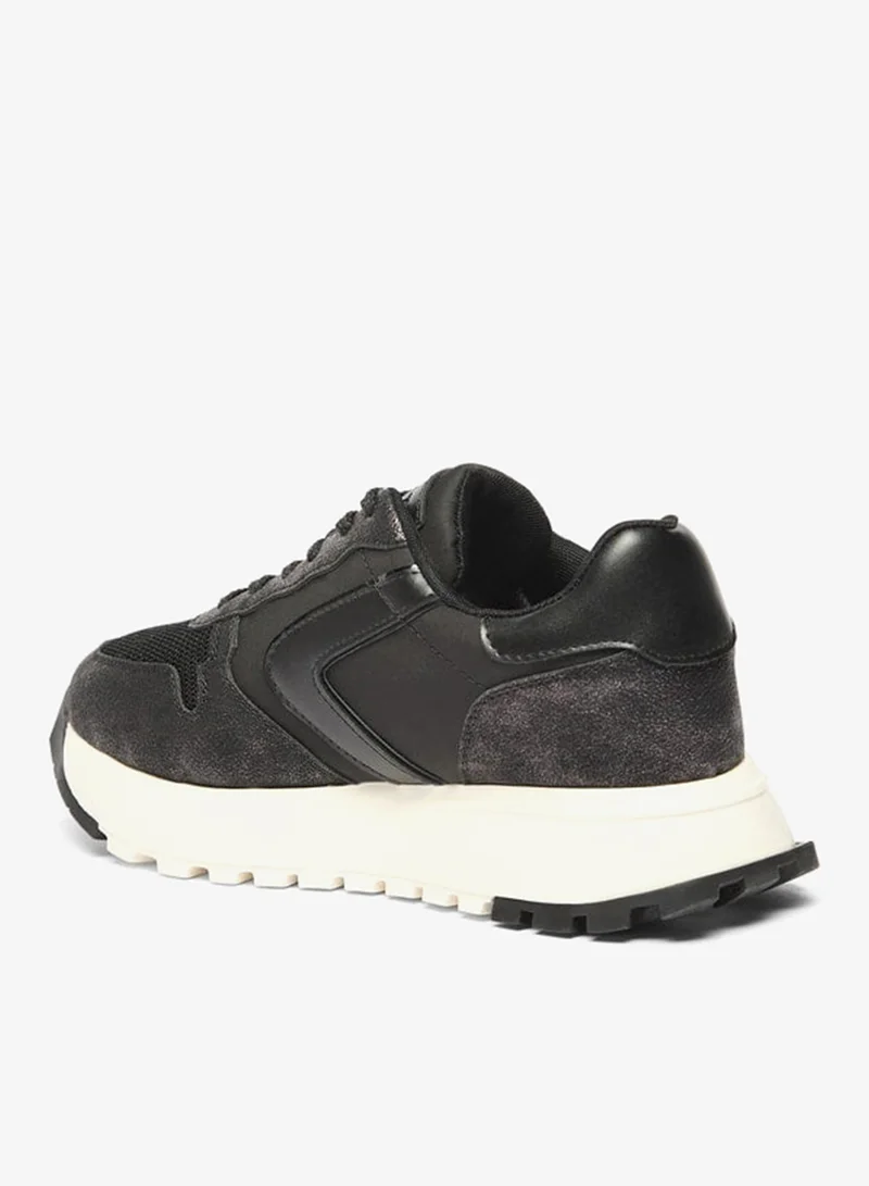 سيليست سنيكرز نسائي برباط وكاحل منخفض