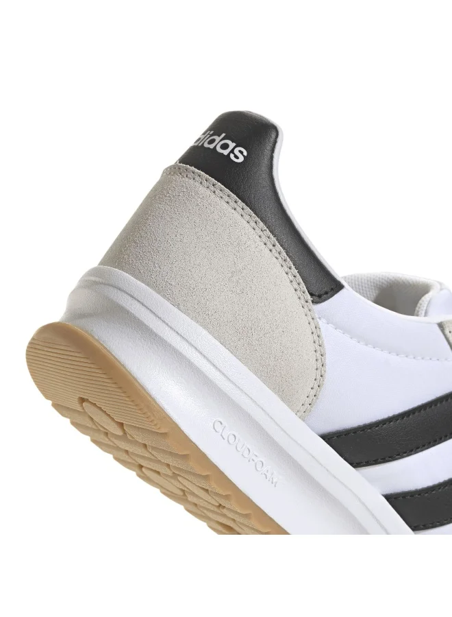 adidas أحذية رياضية رجالية بيضاء موديل رن  إس .