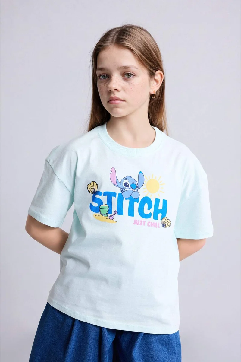 ديفاكتو Girl Relax Fit Lilo &amp; Stitch Licensed Short Sleeve T-Shirt