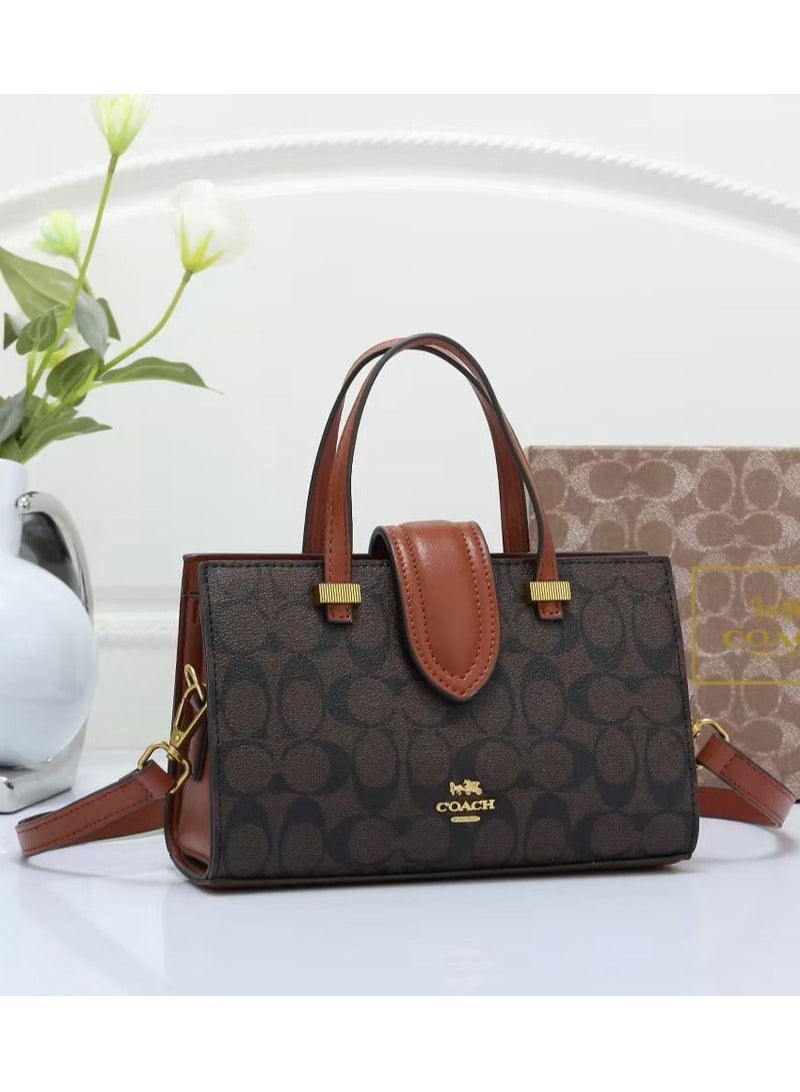 كوتش اوت ليت حقيبة كتف نسائية من Coach، حقيبة كروس نسائية، حقيبة يد نسائية، حقيبة سفر نسائية، حقيبة توت نسائية - Image 1
