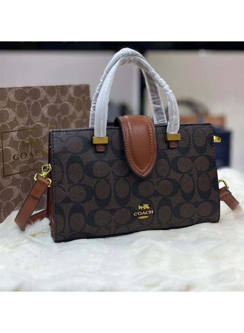 كوتش اوت ليت حقيبة كتف نسائية من Coach، حقيبة كروس نسائية، حقيبة يد نسائية، حقيبة سفر نسائية، حقيبة توت نسائية - Image 2