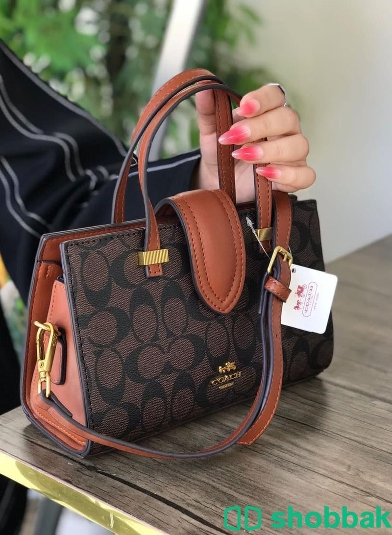 كوتش اوت ليت حقيبة كتف نسائية من Coach، حقيبة كروس نسائية، حقيبة يد نسائية، حقيبة سفر نسائية، حقيبة توت نسائية - Image 3