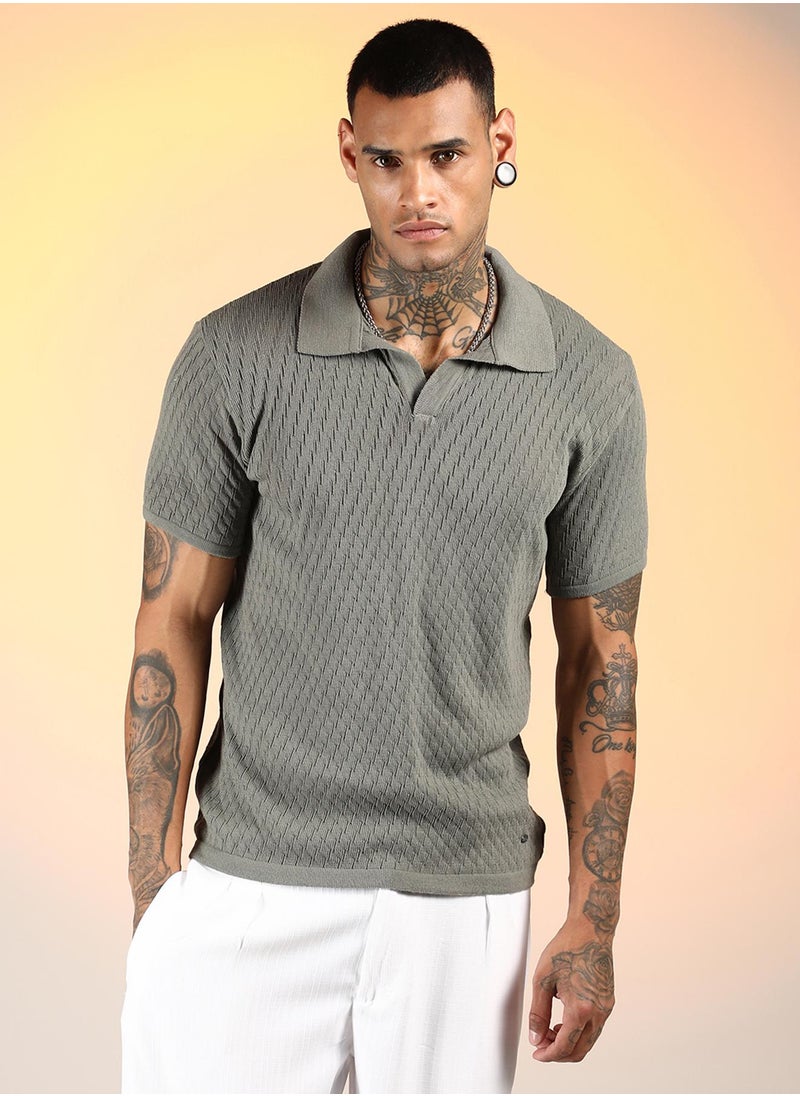 Campus Sutra Men's Ash Grey Rhombus-Knit Polo T-Shirt  - Image 2