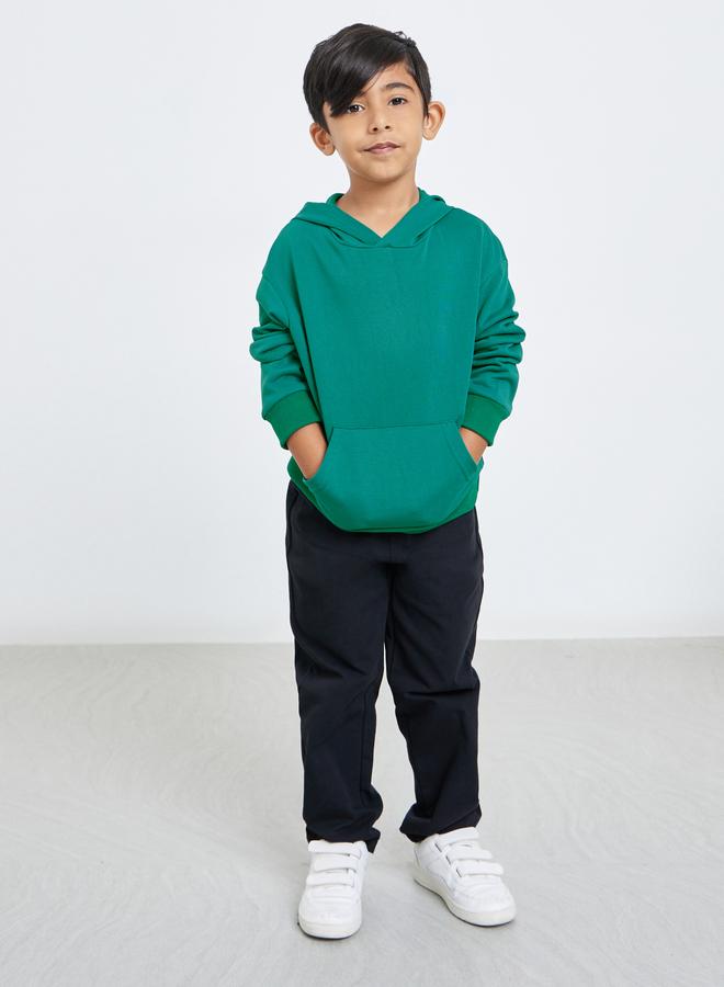 ستايلي ستيلي هودي مريح باللون الأخضر الداكن للأولاد بجيوب أمامية - Image 2