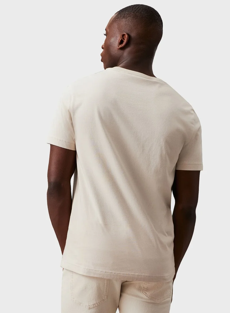 CALVIN KLEIN Flock Logo Crew Neck T-Shirt