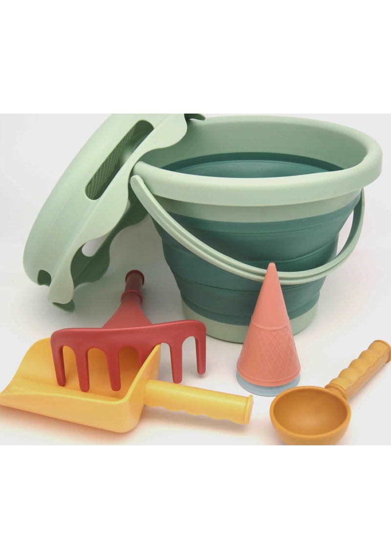 CompacToys 7-in-1 Sand Toys Set - Green | Ultimate Beach Play Set for Kids - Image 1