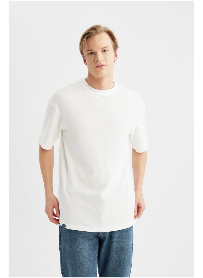 DeFacto - Man Comfort Fit Crew Neck Short Sleeve Knitted T-Shirt - Image 1