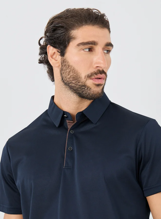 Styli Styli Contrast Placket Regular Fit Polo T-Shirt